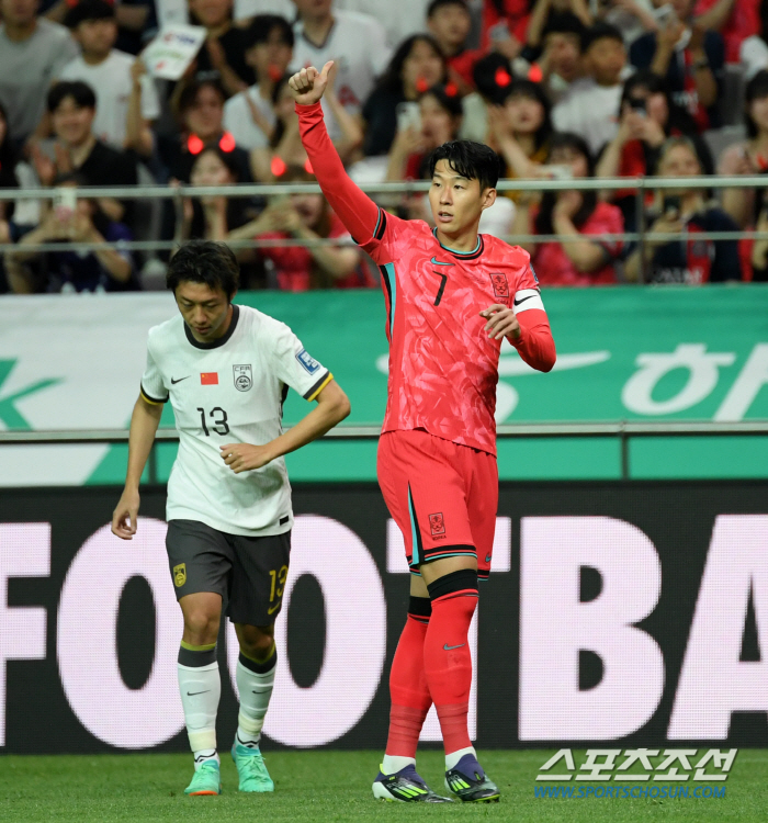 "오늘도 3-0으로 이겨!" 中비매너 야유→'패기만만'캡틴 SON의 의미…