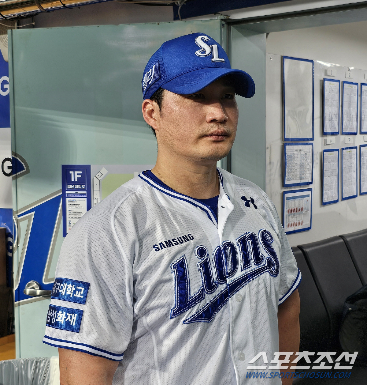 42세에도 구원 1위…끝판왕은 '23살 차이' 후배들과 어떻게 소통할까 …