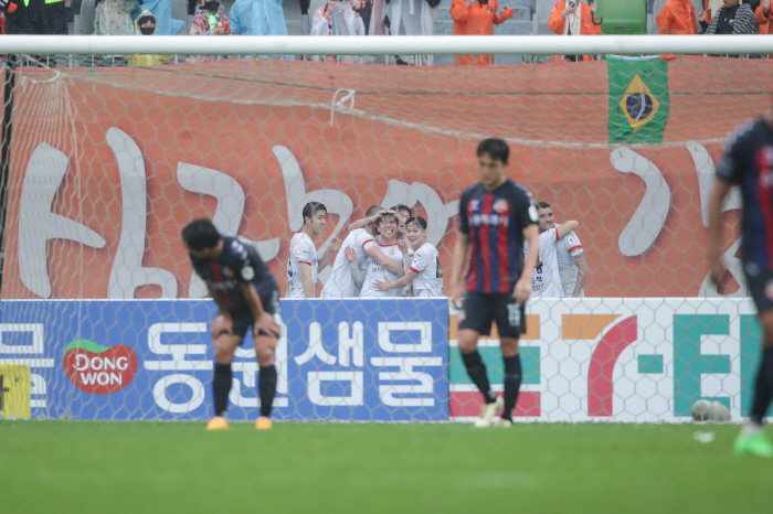 "A매치 휴식기 명암" 곳곳이 '지뢰밭'인 K리그1, 울산부터 대구까지……