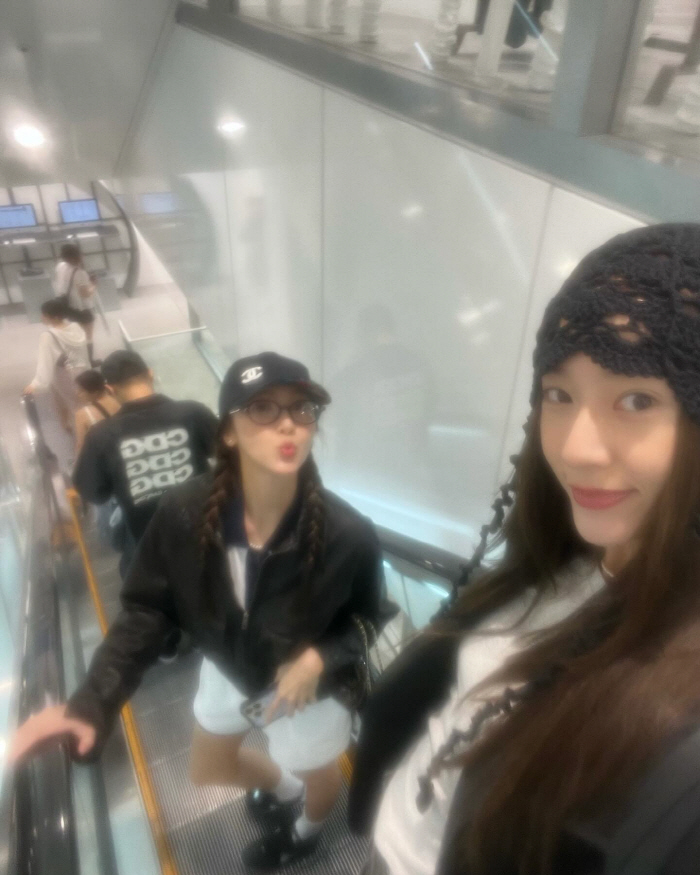 [SCin스타] 동반 출연 원해요♥ '정자매' 제시카-크리스탈 "매일같이…