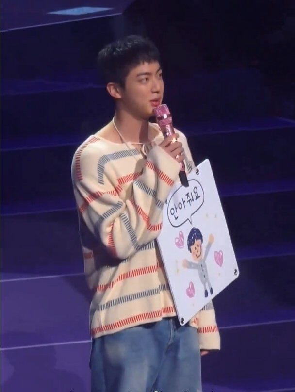 BTS 진 '포옹회' 긴장 "군대 다녀오고 낯가림 더 심해져 떨려"[종합…