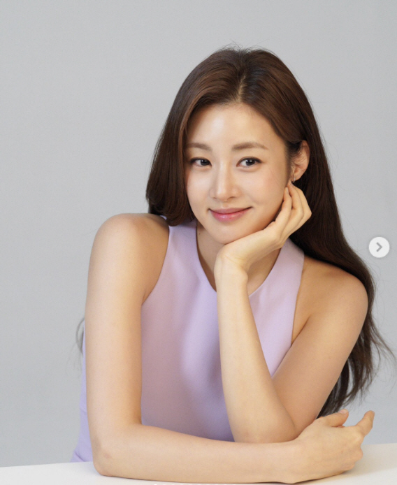 "애둘맘 맞아?" 강소라, 20kg 감량+긴 머리 '출산 전 리즈 미모'