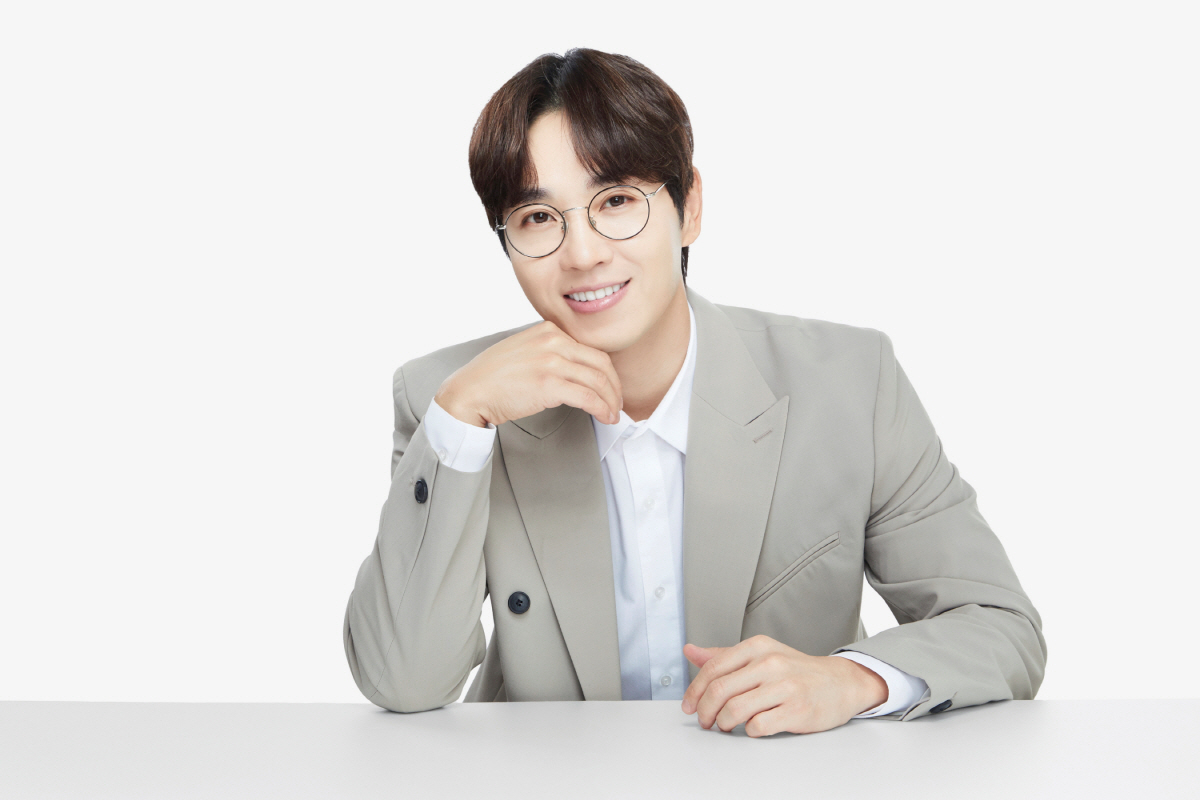 이석훈, 광고계 러브콜 쇄도…두피 관리 전문 브랜드 모델 계약