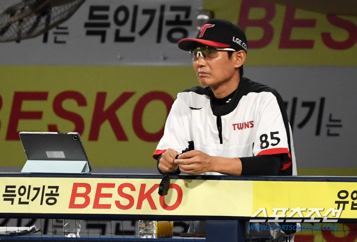 "편법 쓰면 진다" 변칙 대신 정석. '우승감독' 염갈량의 위기 탈출론 …