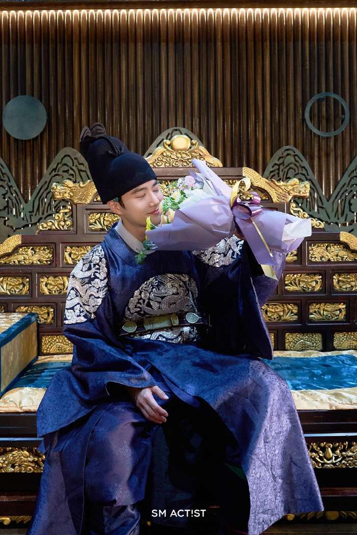엑소 수호, 스윗→위엄 세자의 삶.."'세자가 사라졌다' 응원 감사"