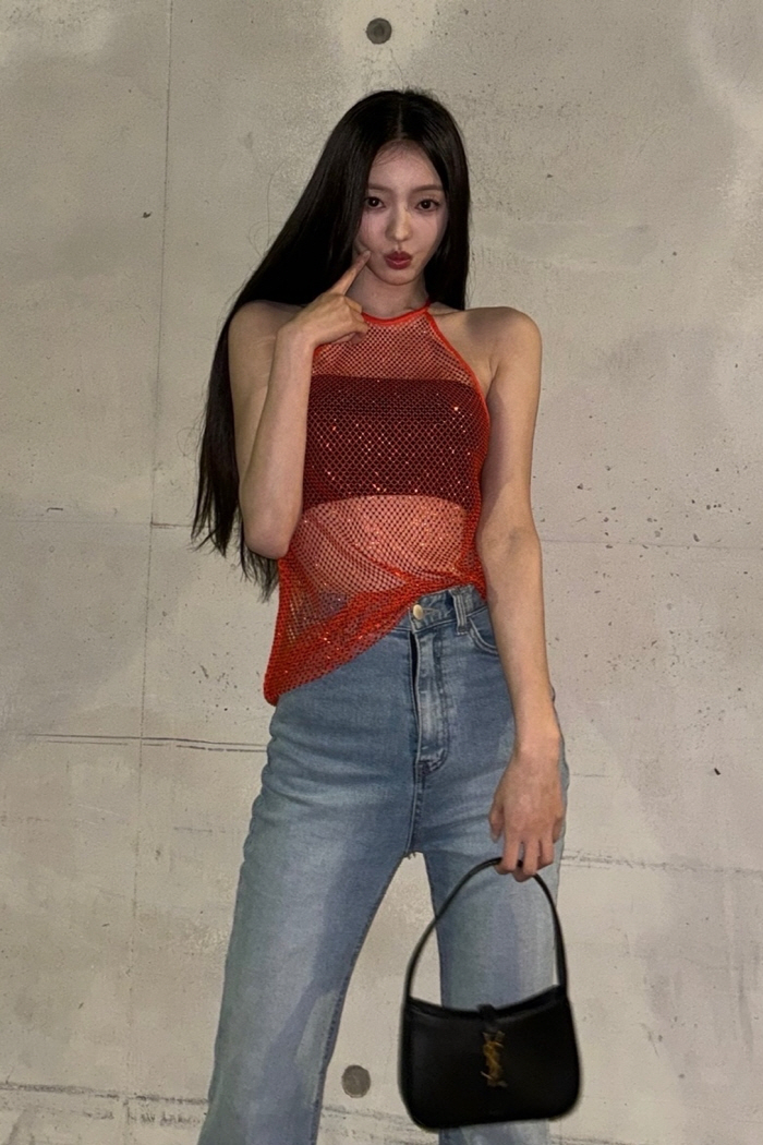 오마이걸 유아, '개말라' 미녀의 정석…'납작배'에 기럭지까지 '깜짝'