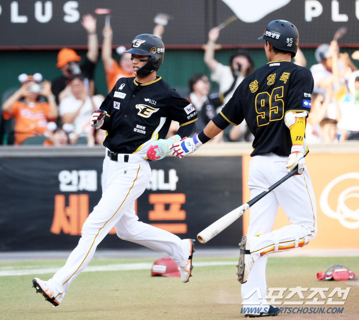'대전의 달' 드디어 웃었다…'바리아 QS 2승' 한화, SSG 잡고 3…