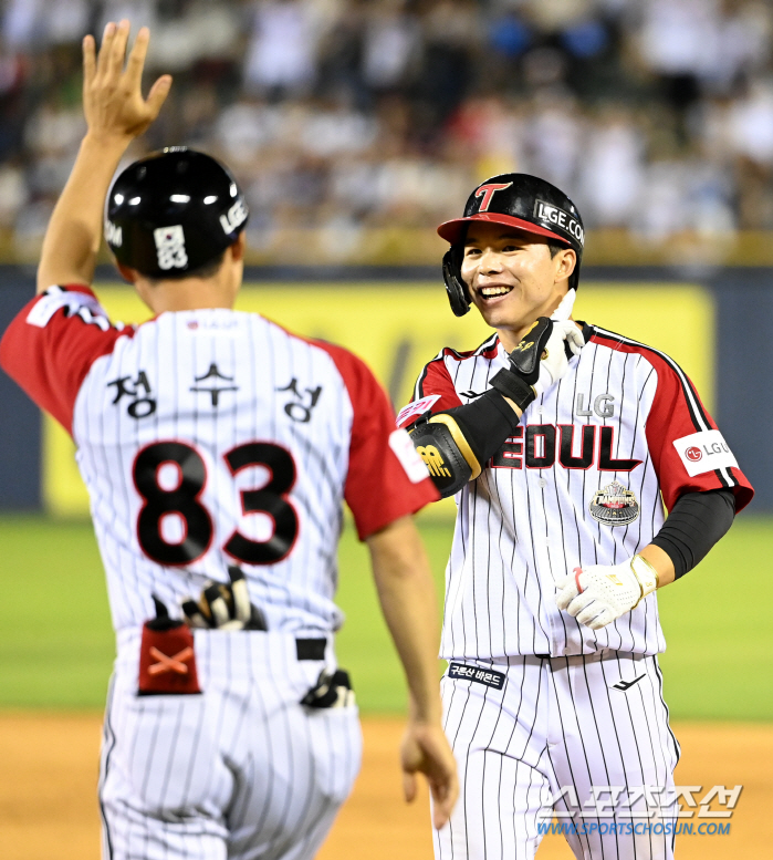 어제 8-9 역전패→오늘 9-8 역전승 복수 성공. 염갈량 퇴장→문성주 …