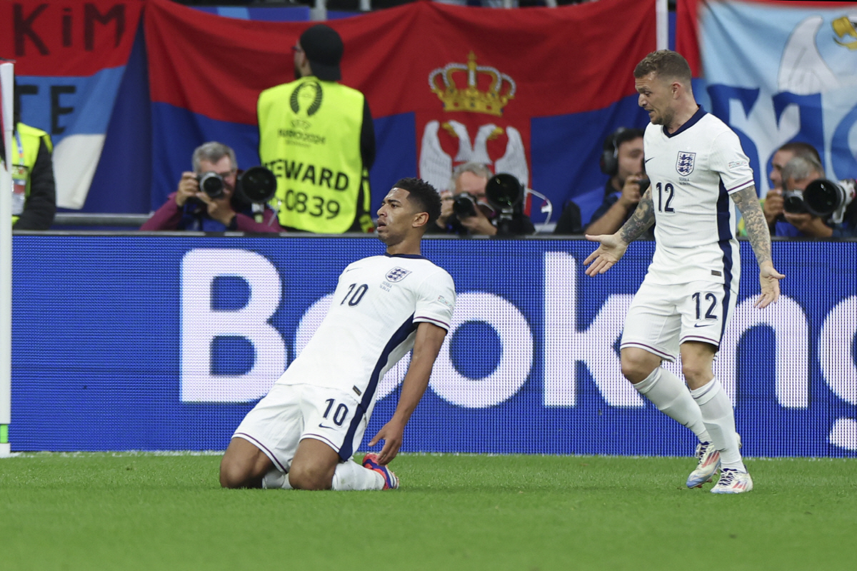 거짓말! 너 2003년생 아니지?...벨링엄 세계 최고 등극 기세, 베컴…