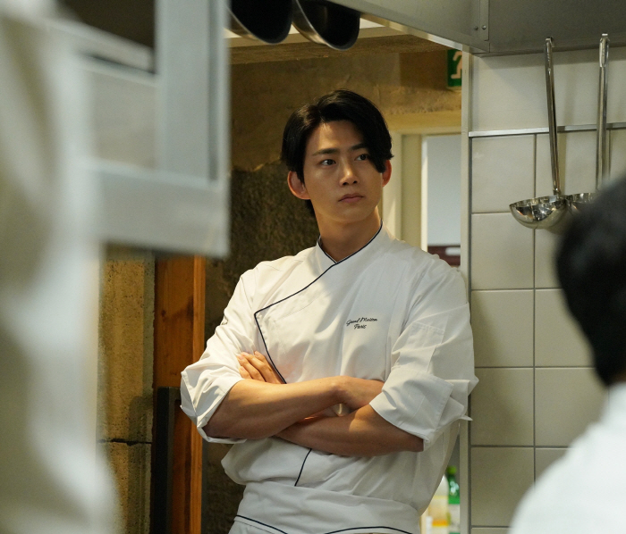 [공식] 옥택연도 日영화 진출..기무라 타쿠야 주연 '그랑메종 파리' 캐…