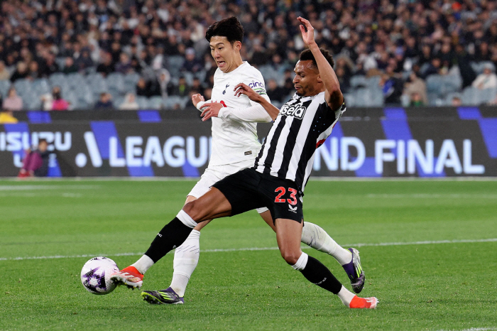 SON 인종차별 → 유명인들도 나서기 시작했다! "아시아인 모독, EPL…