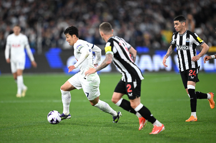 SON 인종차별 → 유명인들도 나서기 시작했다! "아시아인 모독, EPL…