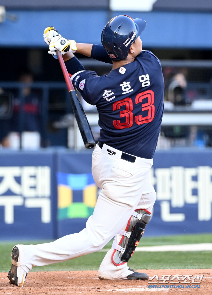 "이렇게 잘칠줄 몰랐다" 명장도 놀랐다! 美유턴→독립리그→30세 유망주의…