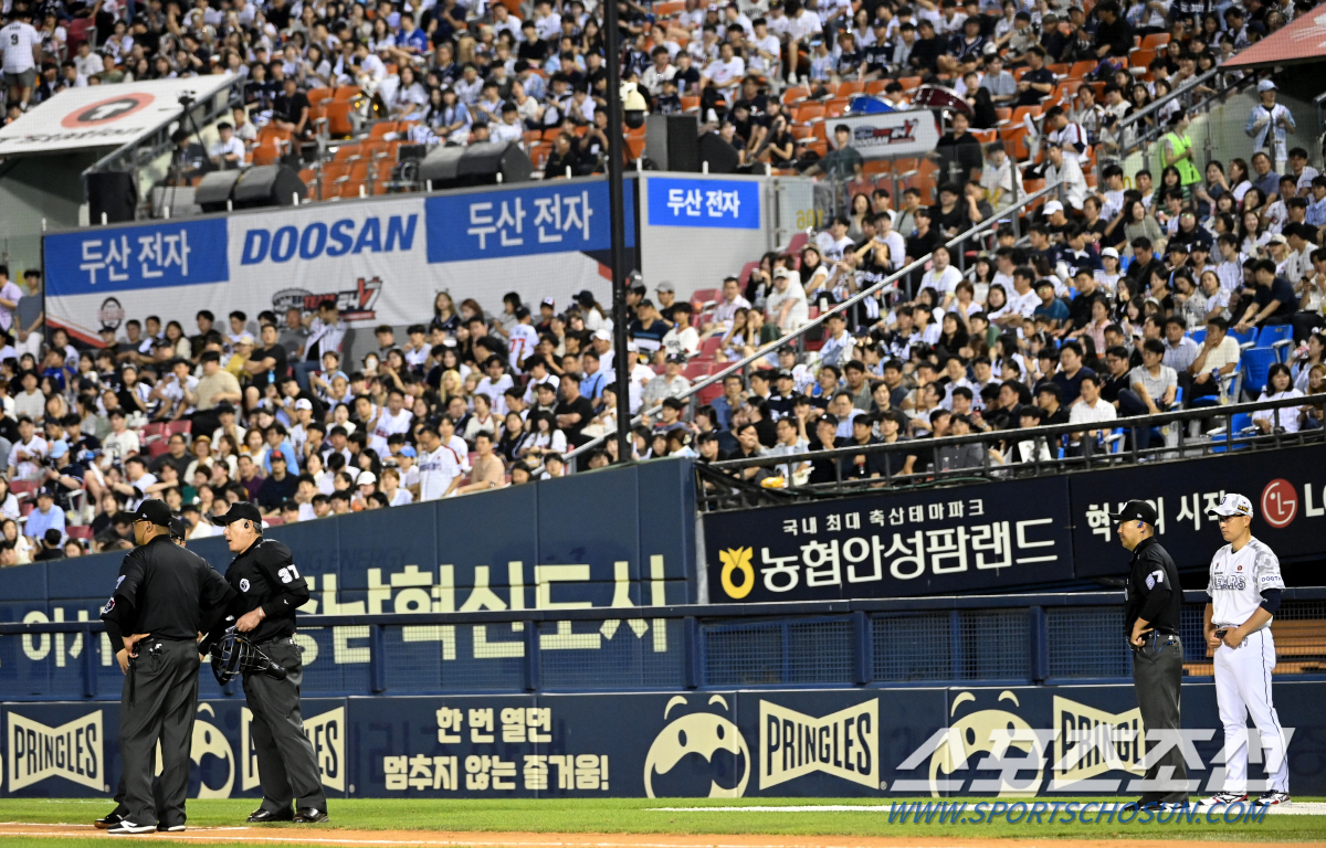비디오 판독 결정을 바꾼다고?…포스? 태그? 혼란의 잠실→타자 입장 지연…