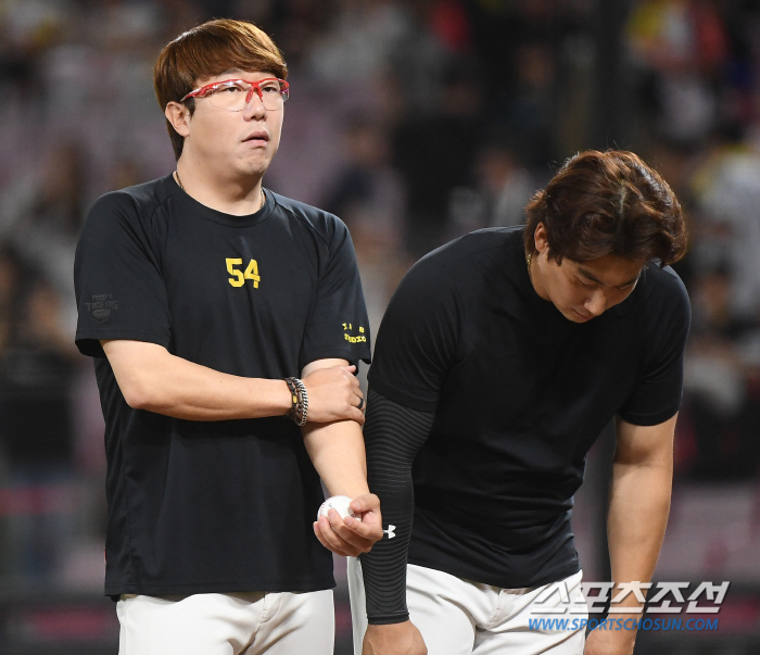 "현진이형 맞대결, 피할 생각 없다." 팔꿈치 저림증세 73구 강판 양현…