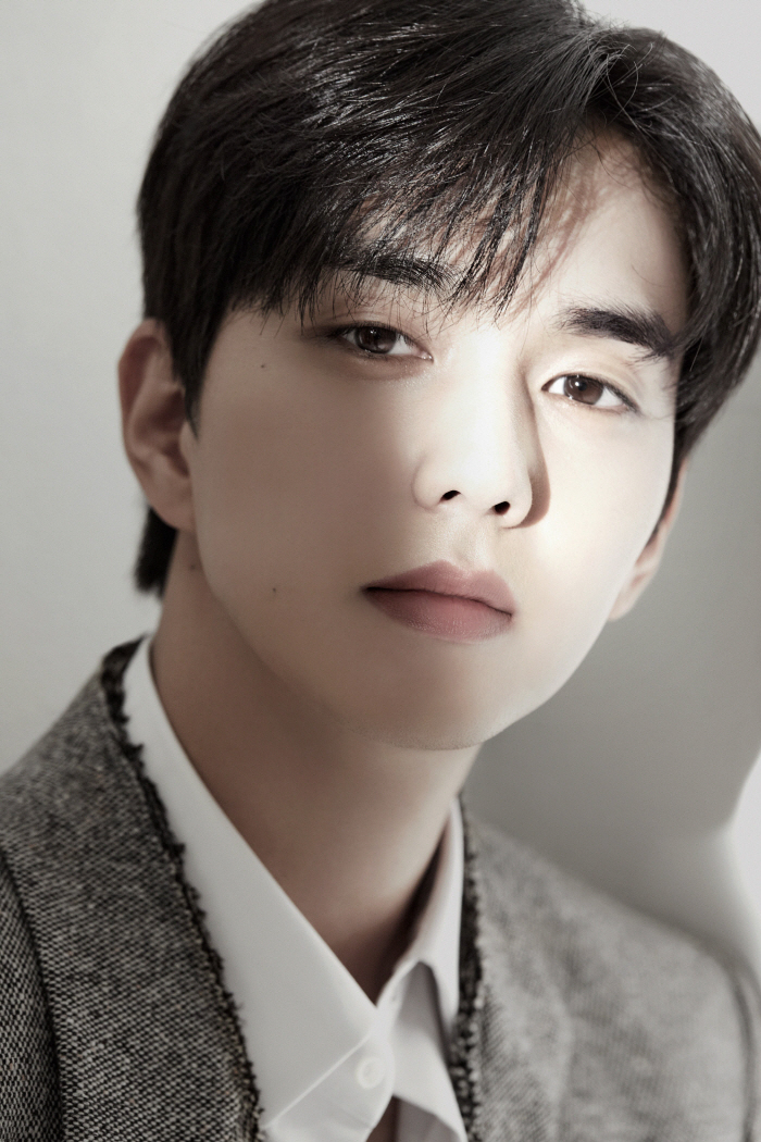 [공식] 유승호, 연극 '엔젤스 인 아메리카'로 데뷔 후 첫 연극 도전한다