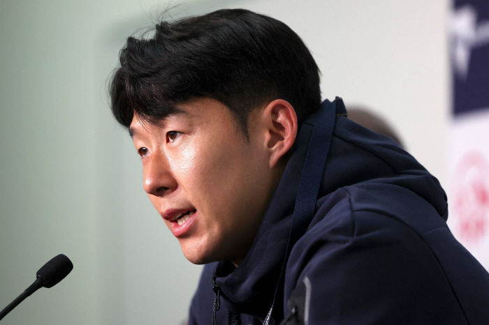 "모든 한국인을 모욕"→"지역 사회에 큰 영향" SON 향한 벤탄쿠르 인…