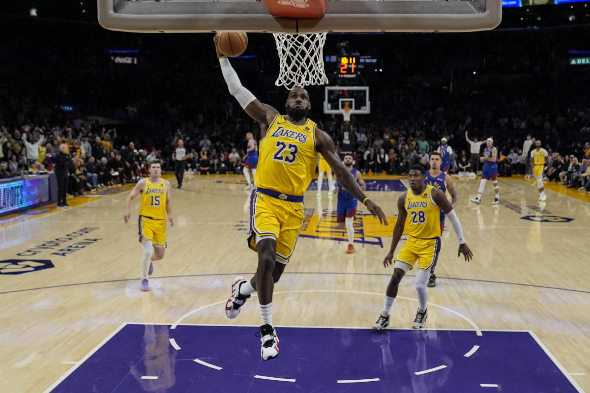 NBA FA 톱 30. 1위 르브론 제임스, 2위 폴 조지. 골스와 결별…