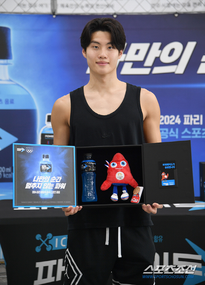 "진천에 온 '파워에이드X프리주' 깜짝기프트" 황선우X여서정X장우진 등 …