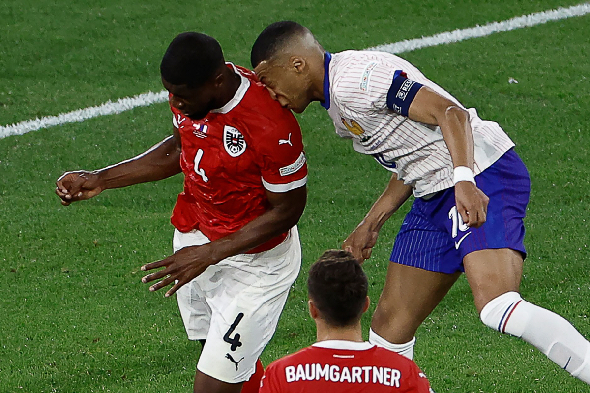 사랑과 전쟁 '음바페-PSG 편'…"미지급 급여·보너스 1400억 내놔"…