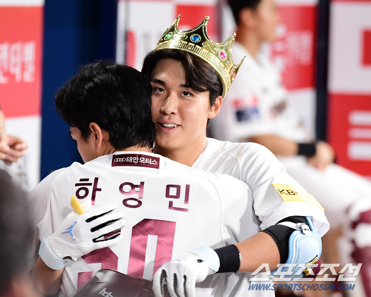 '올시즌 첫 100이닝 돌파→9연속 QS' 흔들림 바로잡은 에이스 "홈런…