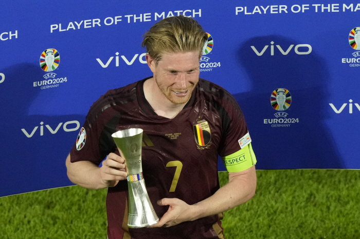 벨기에, 기사회생! 더 브라이너 원맨쇼 앞세워 루마니아에 2-0 승리..…