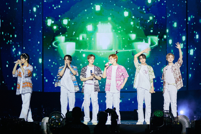 NCT 드림, 태국 최대 공연장 입성…6만 5천 현지 팬 만났다