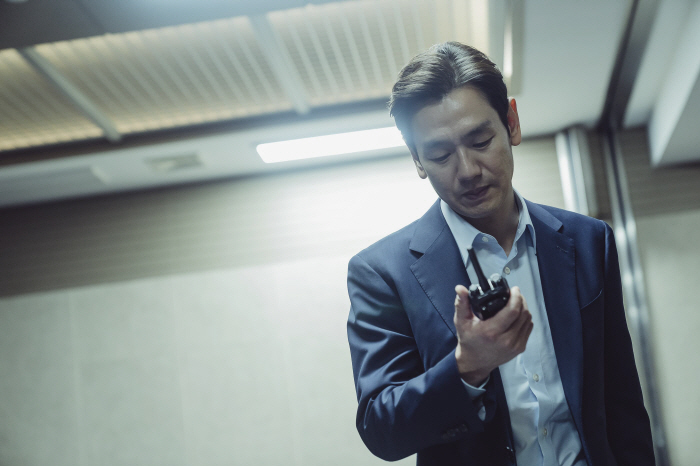 "뻔한 캐스팅 NO"…故이선균 유작 '탈출', 연기파 배우들만 모였다