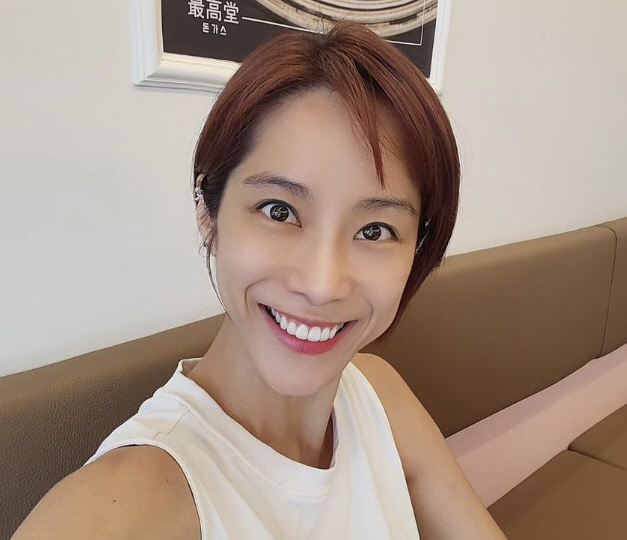 '주얼리 출신' 조민아, '싱글맘 2년차' 다짐 "엄마는 처음이라 낯설고…