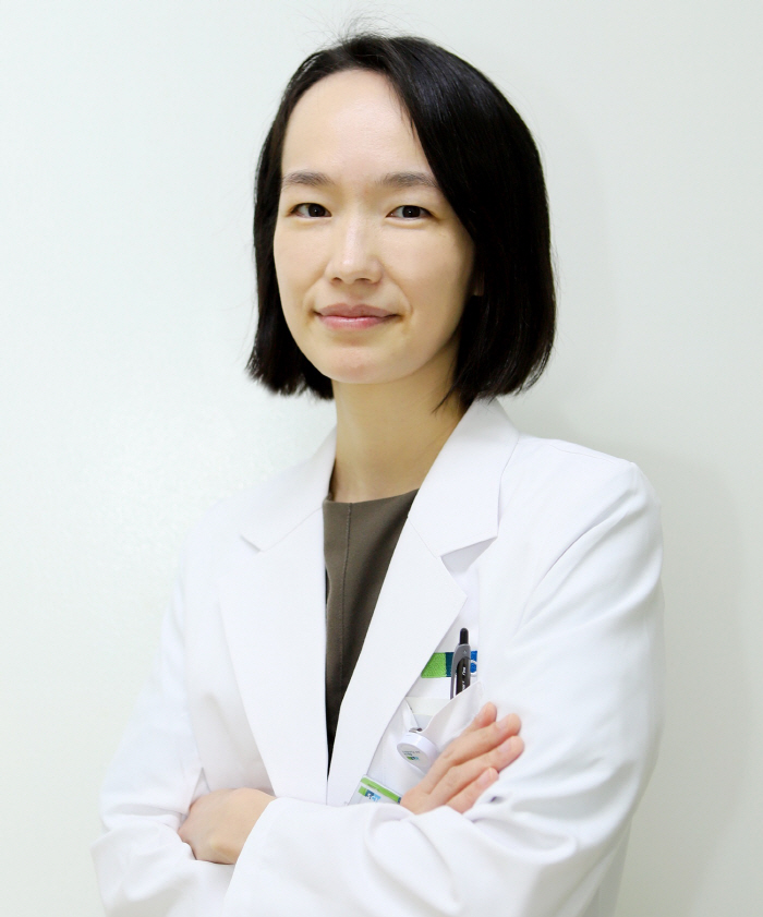 재채기만 해도 뼈 골절, 골다공증 예방 생활습관 3가지