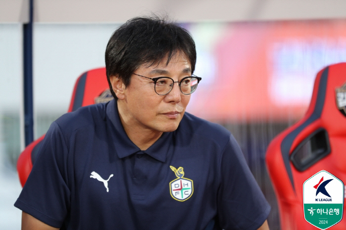 [현장인터뷰]'안톤마저 부상 우려' 황선홍 감독 "현실이라고 생각, 버텨…
