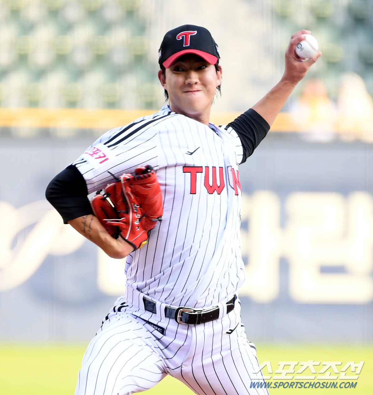 DH 대체 선발 이지강 투입, 임찬규는 일주일 휴식... 1위와 멀어져도…