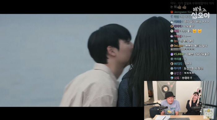 이영지, 도경수와 '뽀뽀신' 비하인드..."애드리브 아냐! 죄스러워"(십…