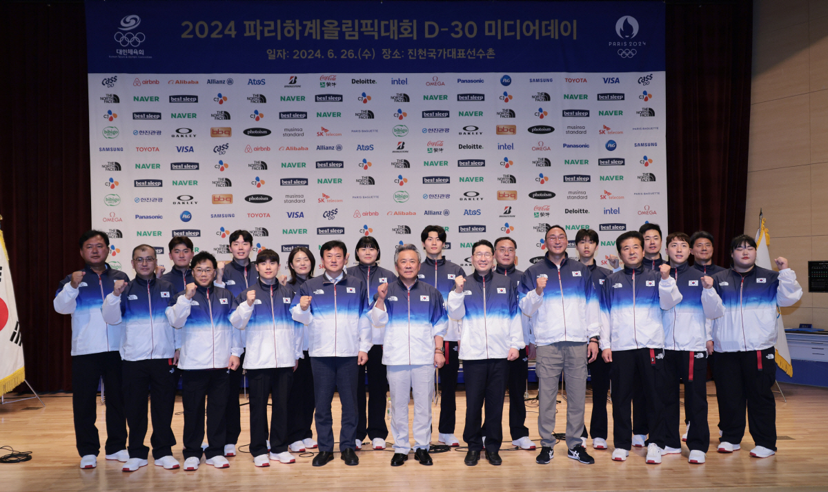 한달 앞으로 다가온 파리올림픽, 역대 최소 선수단+각종 변수에도 “목표는…