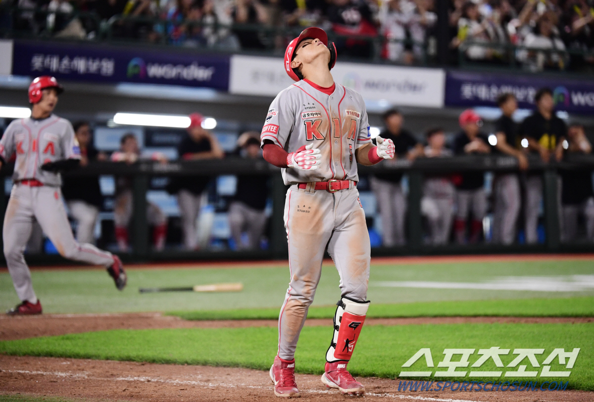 '전반기 20-20'의 그림자 '한시즌 최다 실책'…21세 김도영의 문제…