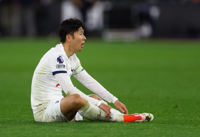 '레전드 대우? SON도 예외 없이 토사구팽 가능' 잔혹한 토트넘, 손흥…