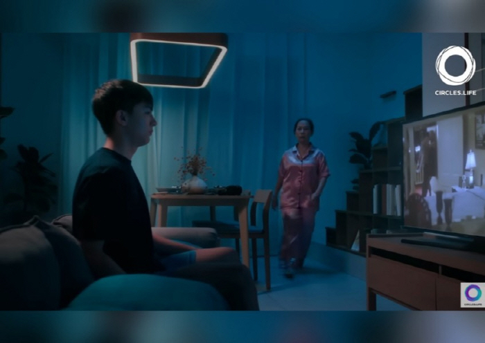 통신사 광고에 야한 영상과 소리가?…아이들도 보는데 '우려'