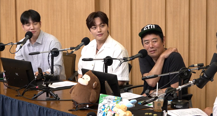 성동일 "여진구, 촬영중 하정우 때려..'악역'이 실제 성격이더라"(컬투…