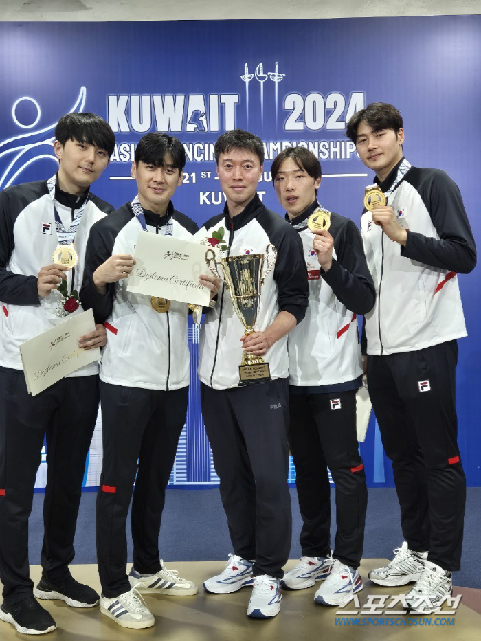 펜싱코리아.日에 뺏겼던 亞정상 탈환! '금4X은2X동5' 화려한 피날레