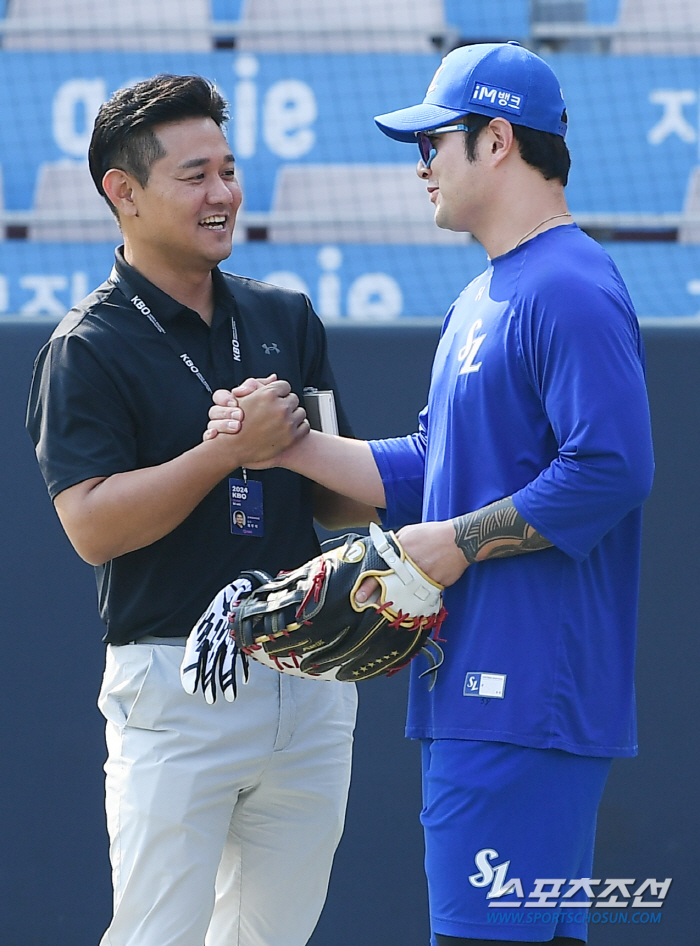 삼성맨 박병호, 한 달 만에 다시 찾은 KT위즈파크 [수원 현장]