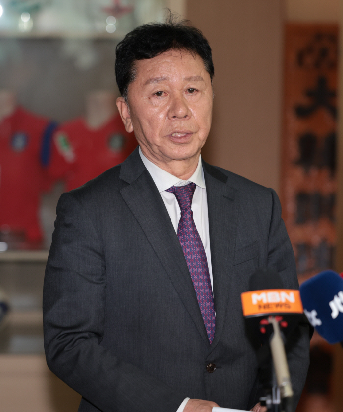 [단독]정해성 전력강화위원장, 전격 사의 표명 'A대표 새 감독 선임은 …