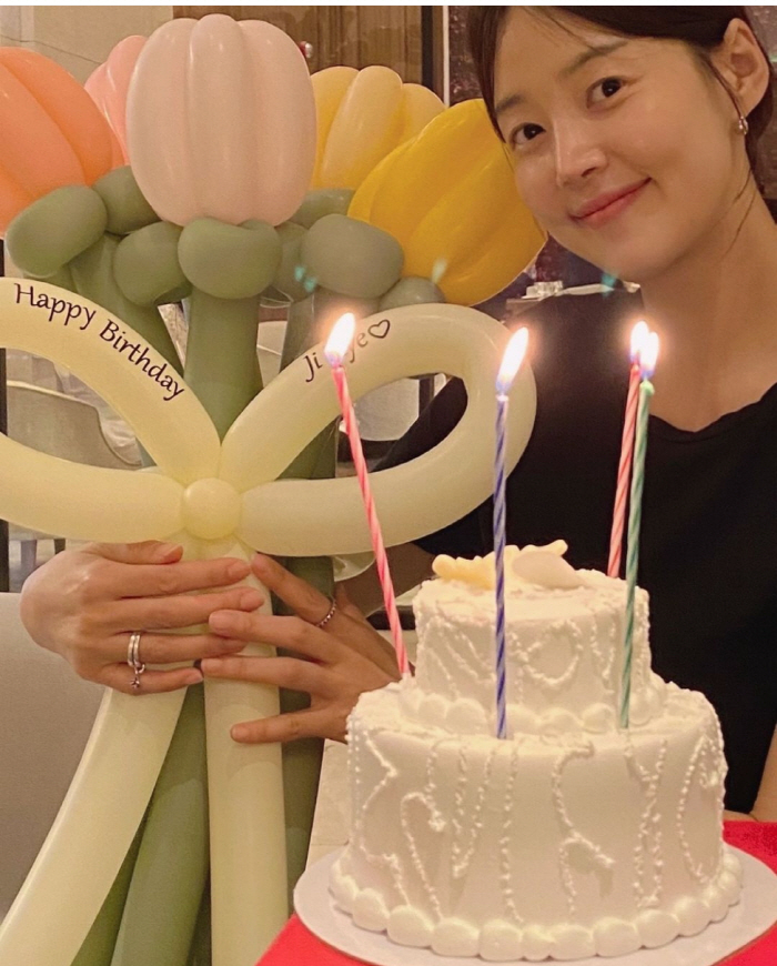 '검사♥' 한지혜, 40번째 생일파티..15kg 빼고 여신美 폭발