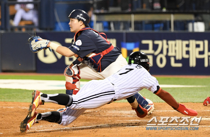 '1:1→9:1→9:6' 막장 드라마 속 LG, 삼성 제치고 2위 탈환.…