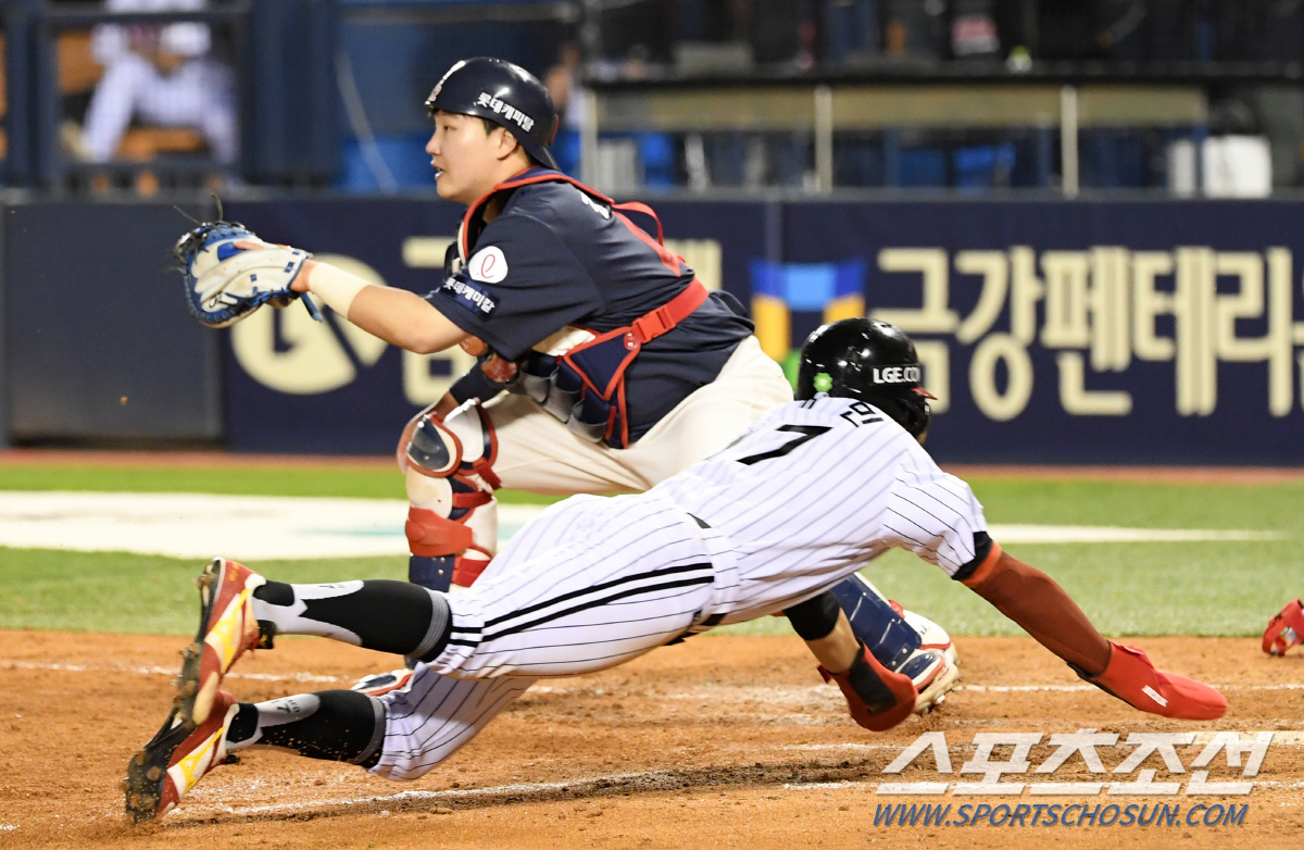 '1:1→9:1→9:6' 막장 드라마 속 LG, 삼성 제치고 2위 탈환.…