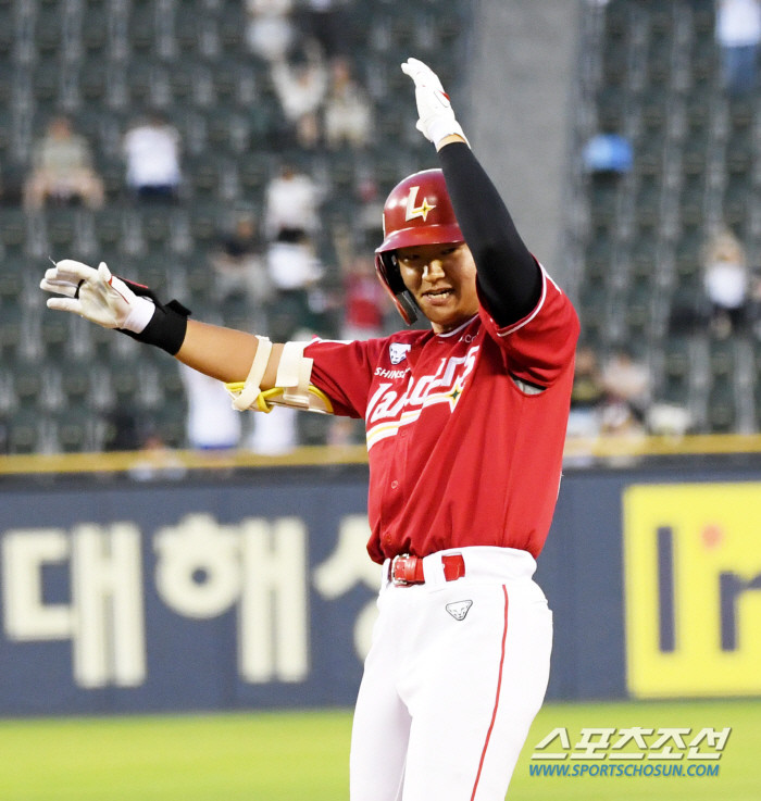 사령탑 마음 훔친 60순위의 집중력…'역대급' 신인 마무리 어떻게 공략했…