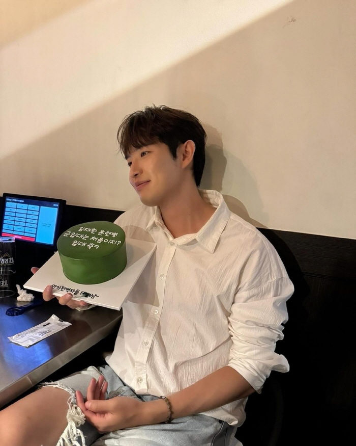 김재환, 오늘(1일) 훈련소 입소..육군 군악대로 군복무 [공식]