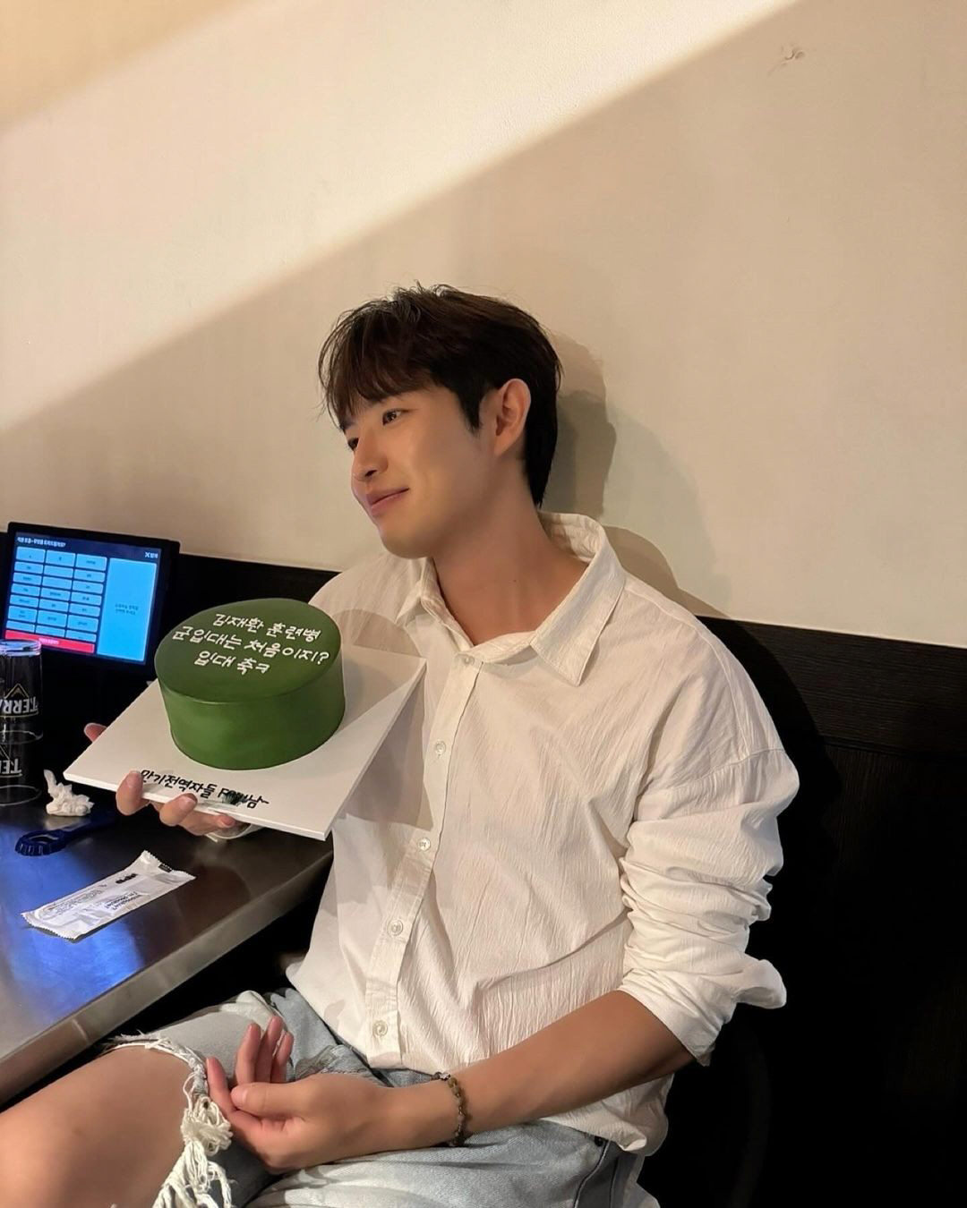 김재환, 오늘(1일) 훈련소 입소..육군 군악대로 군복무 [공식]