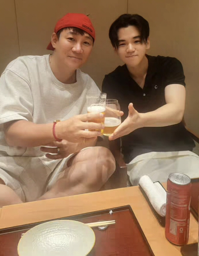 [SC이슈] "짜파구리 먹방 꼬마가 美명문대에"…윤후→성빈, 랜선 이모·…