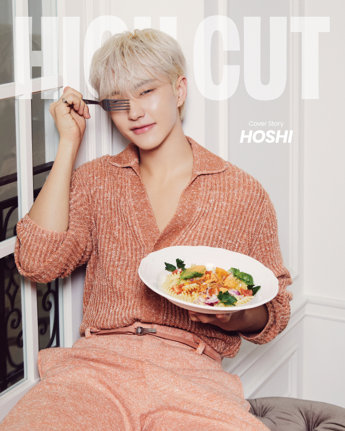 세븐틴 호시, 청량 비주얼로 김치 알리는 'K팝 호랑이'…'하이컷' 커버…