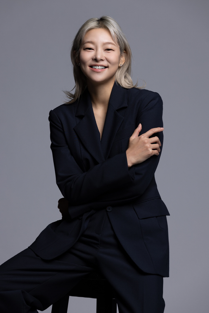"첫 시구 영광이다"…두산, 3일 롯데전 시구에 모델 겸 방송인 송해나